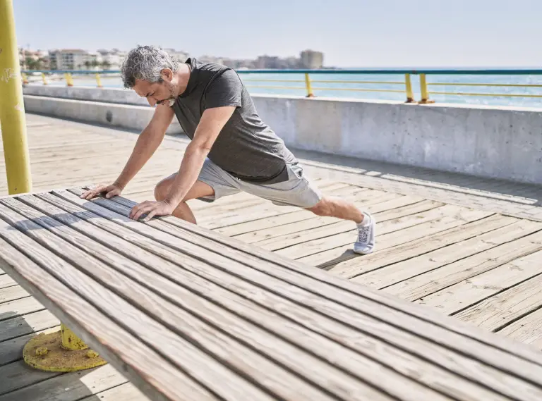 VOCÊ SABIA QUE A CONDIÇÃO ATUAL DA MUSCULATURA DA SUA PERNA PODE IMPACTAR AS CONDIÇÕES DO SEU CÉREBRO NO FUTURO?